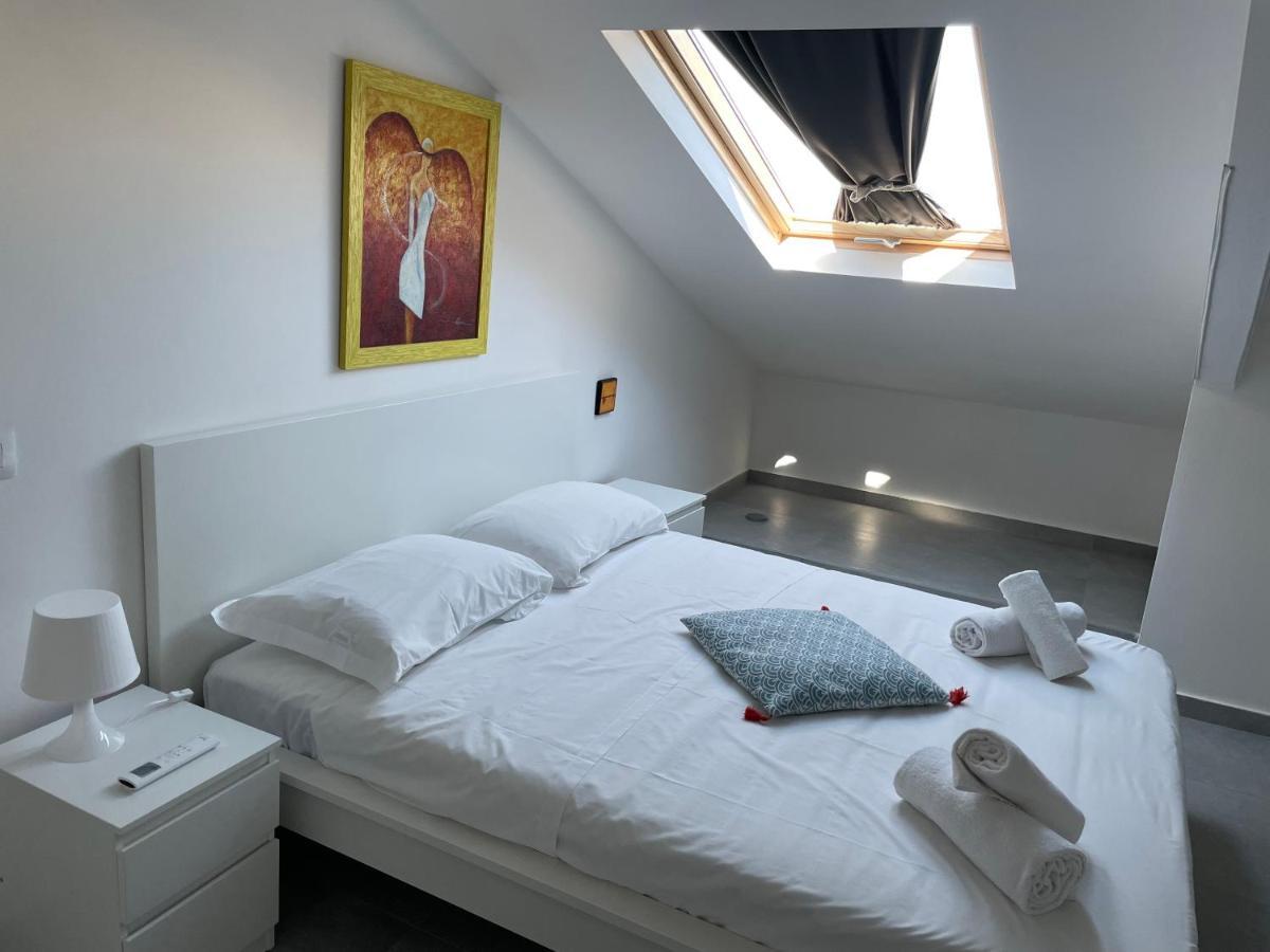 Sky View House * Napoli
